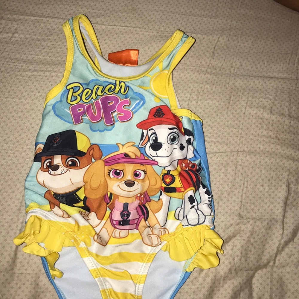 Bathing suit